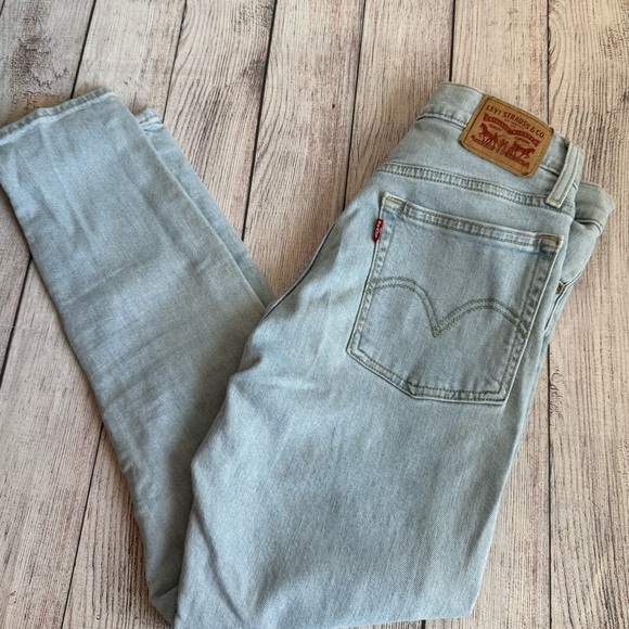 LEVI’S Wedgie Skinny Button Fly Jeans 26 - Picture 1 of 10